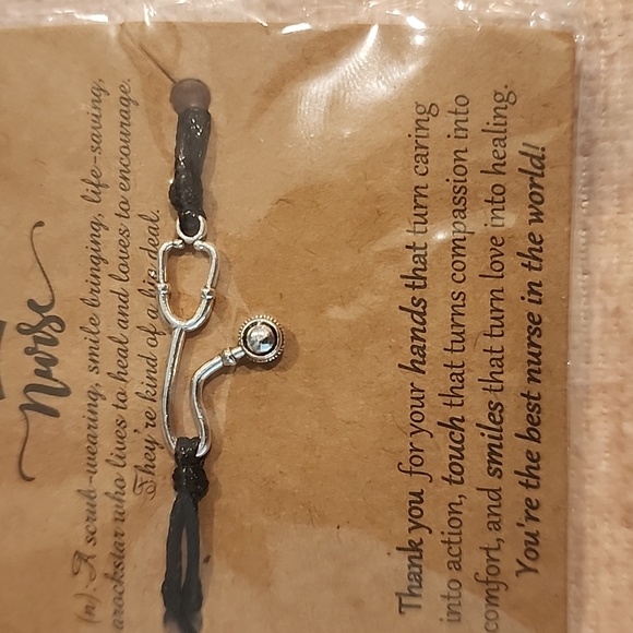 Nurse stethescope bracelet and badge reel, set of 3 reels, 1 bracelet - Picture 5 of 11